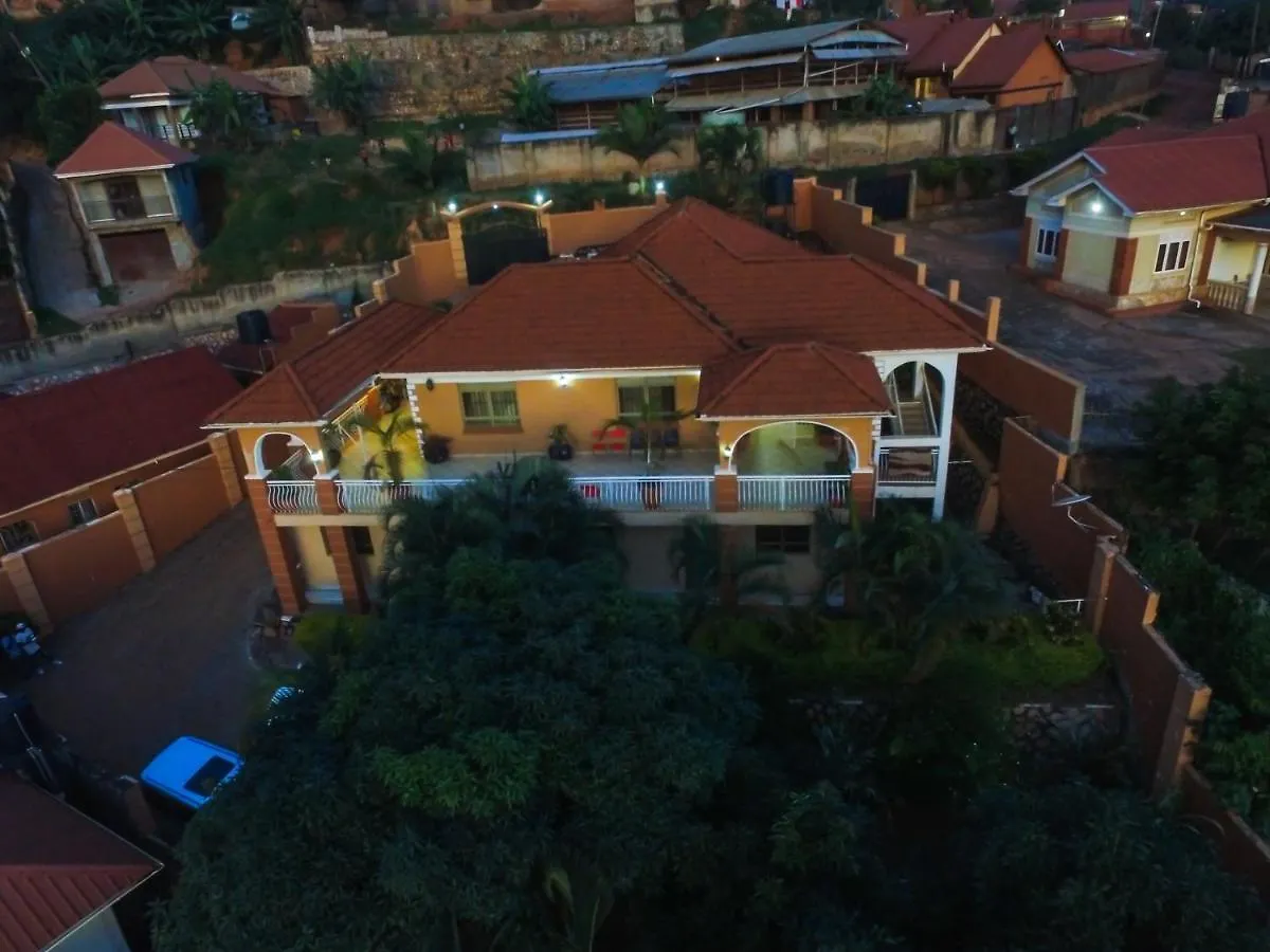 The Terrace Villa كامبالا
