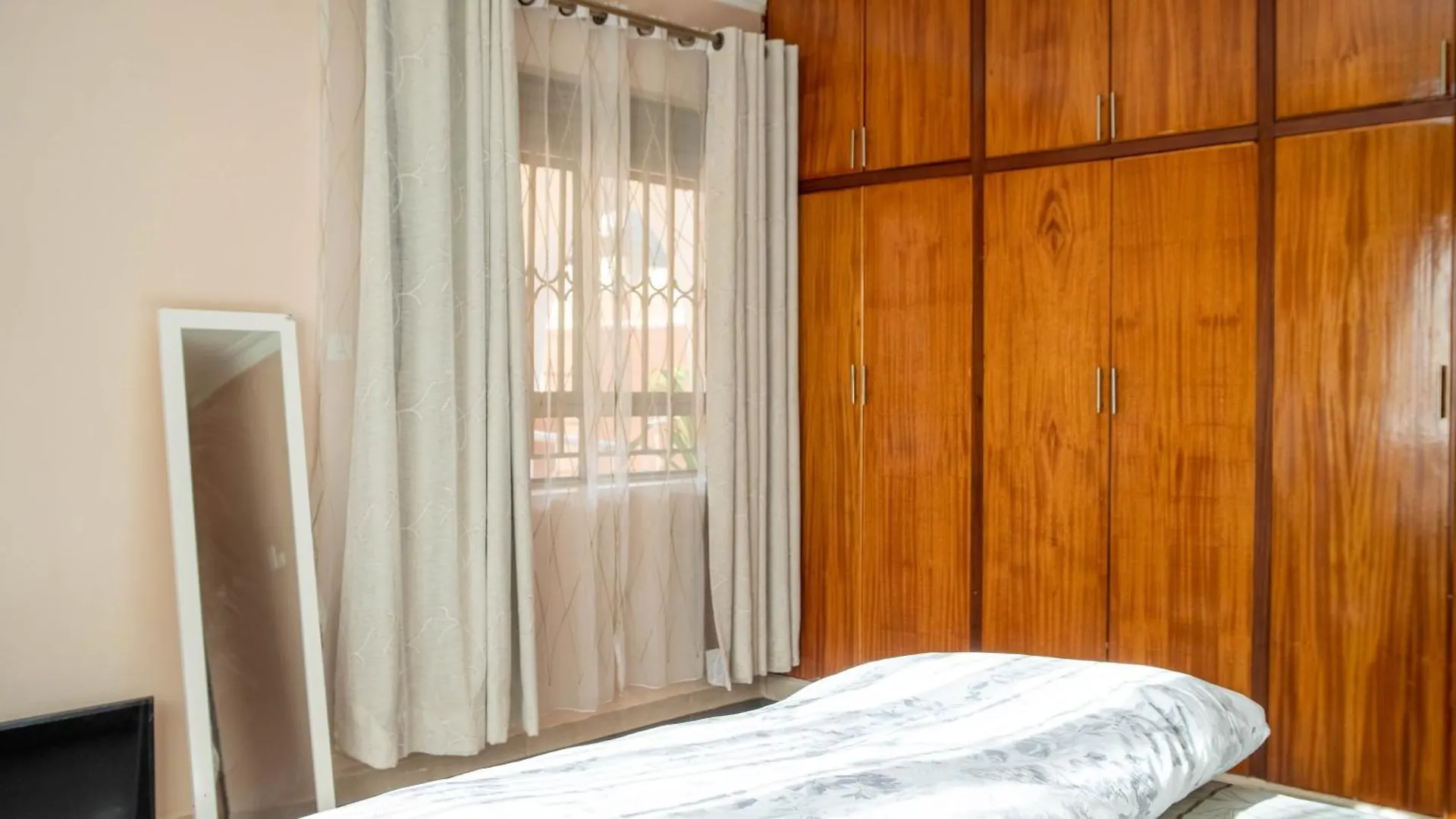 The Terrace Villa كامبالا 0*,  أوغندا