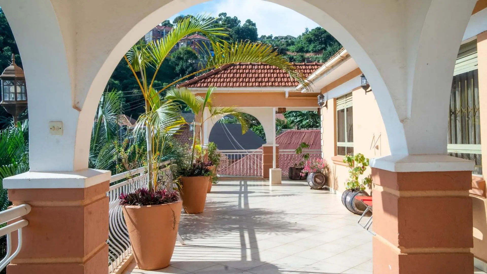 The Terrace Villa كامبالا بيت للعطل