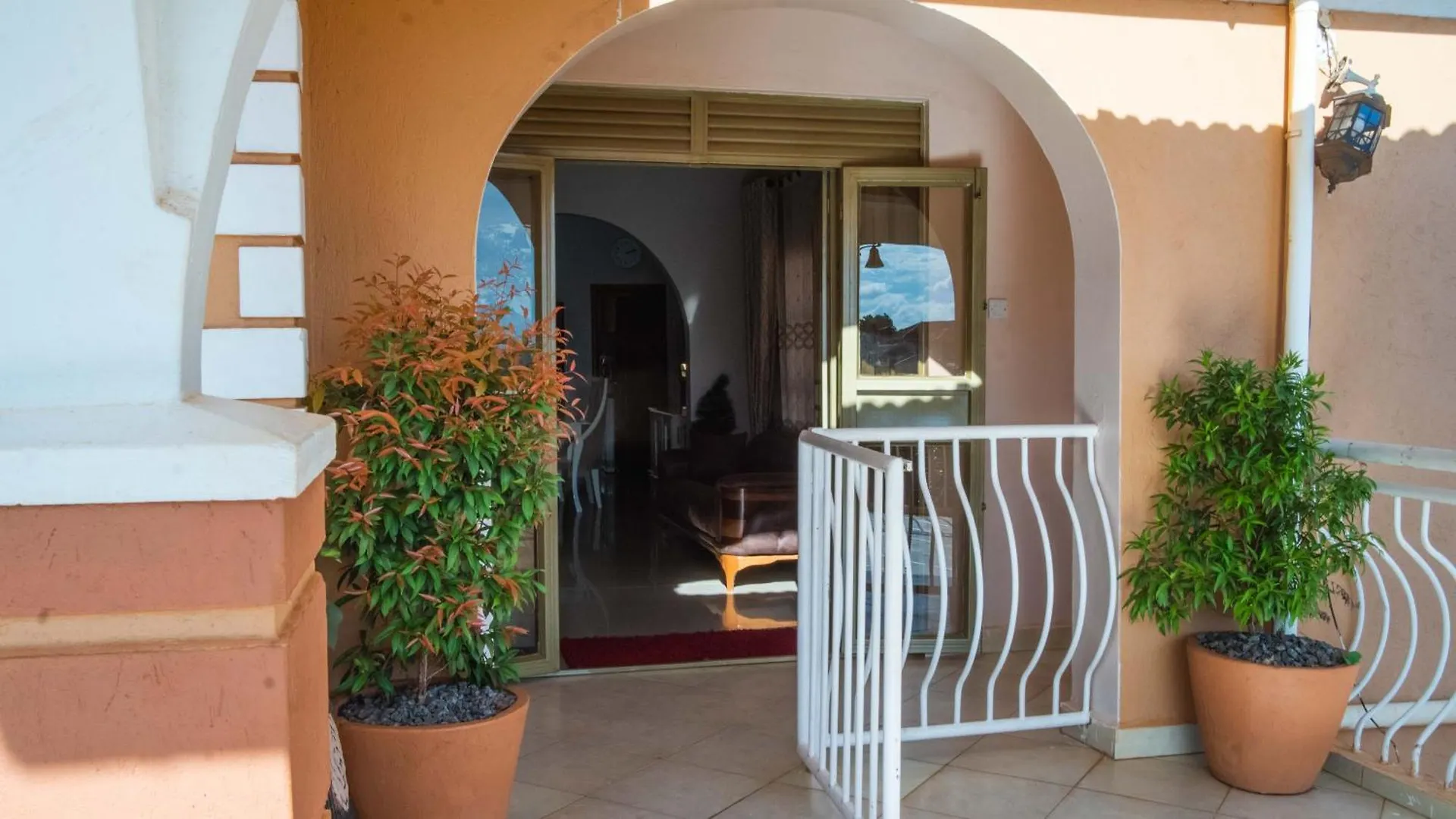 The Terrace Villa كامبالا 0*,